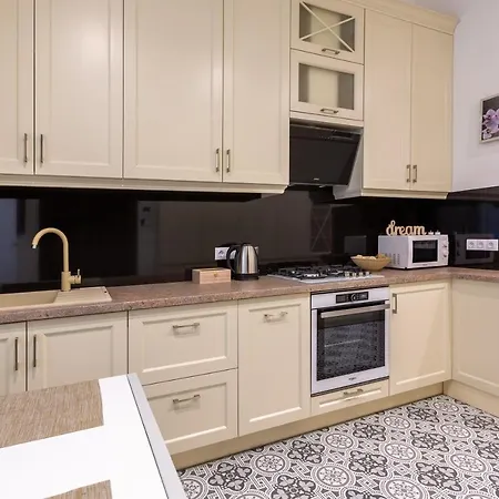 Kulisha 4 Львів