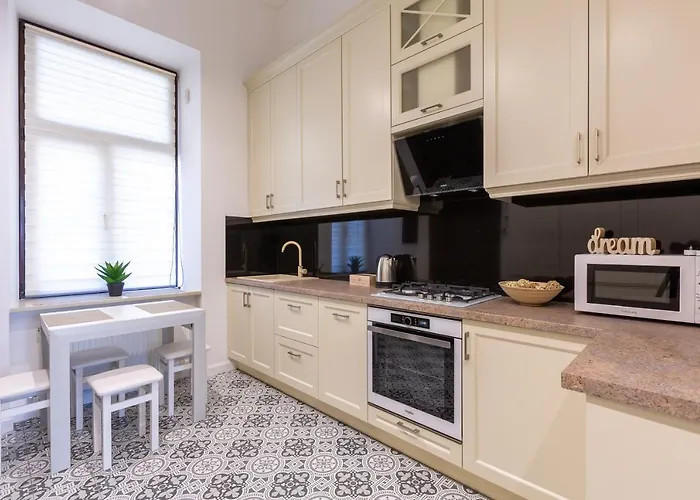 Apartamento Kulisha 4 Leópolis